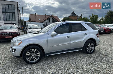Внедорожник / Кроссовер Mercedes-Benz M-Class 2010 в 