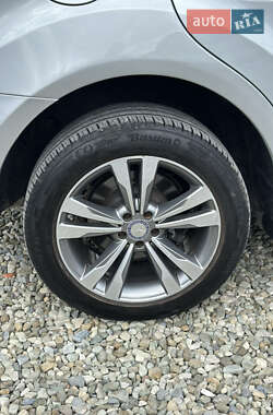 Внедорожник / Кроссовер Mercedes-Benz M-Class 2010 в 