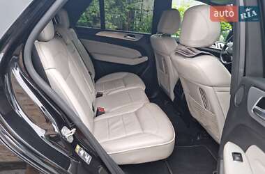 Внедорожник / Кроссовер Mercedes-Benz M-Class 2012 в 