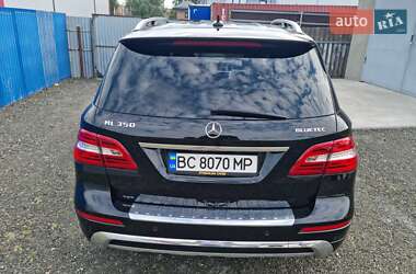 Внедорожник / Кроссовер Mercedes-Benz M-Class 2012 в 
