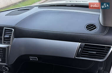 Внедорожник / Кроссовер Mercedes-Benz M-Class 2011 в 