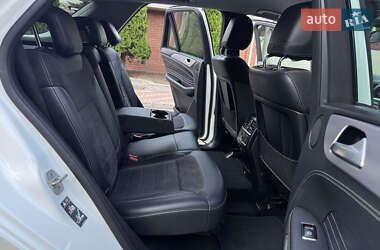 Внедорожник / Кроссовер Mercedes-Benz M-Class 2011 в 