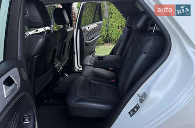 Внедорожник / Кроссовер Mercedes-Benz M-Class 2011 в 