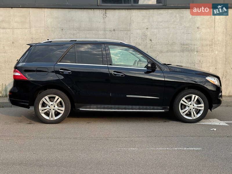 Mercedes-Benz M-Class 2015