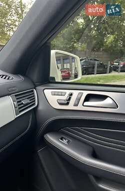 Внедорожник / Кроссовер Mercedes-Benz M-Class 2012 в 