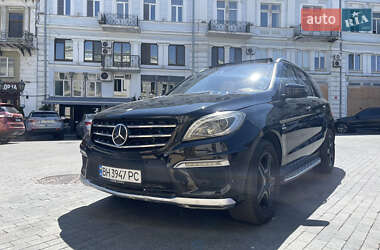 Внедорожник / Кроссовер Mercedes-Benz M-Class 2012 в 