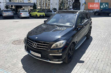 Внедорожник / Кроссовер Mercedes-Benz M-Class 2012 в 