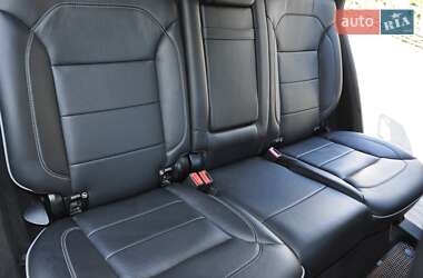 Внедорожник / Кроссовер Mercedes-Benz M-Class 2013 в 