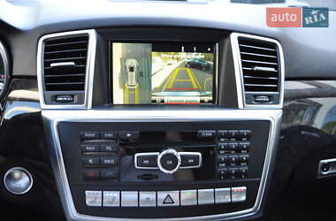 Внедорожник / Кроссовер Mercedes-Benz M-Class 2013 в 