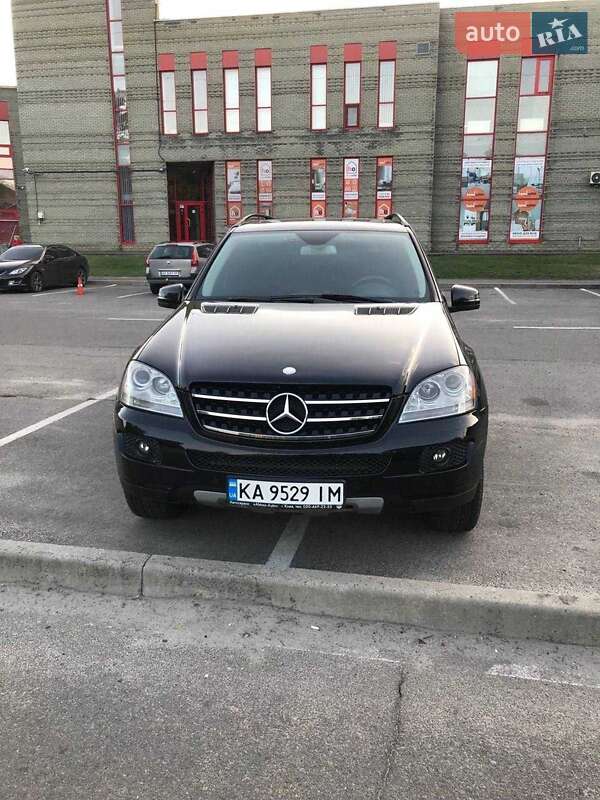 Mercedes-Benz M-Class 2007