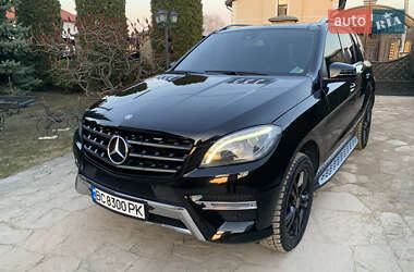 Внедорожник / Кроссовер Mercedes-Benz M-Class 2012 в 