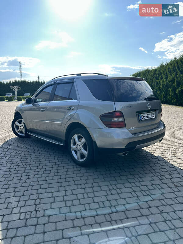 Внедорожник / Кроссовер Mercedes-Benz M-Class 2008 в Черновцах