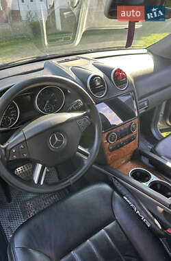 Позашляховик / Кросовер Mercedes-Benz M-Class 2008 в 