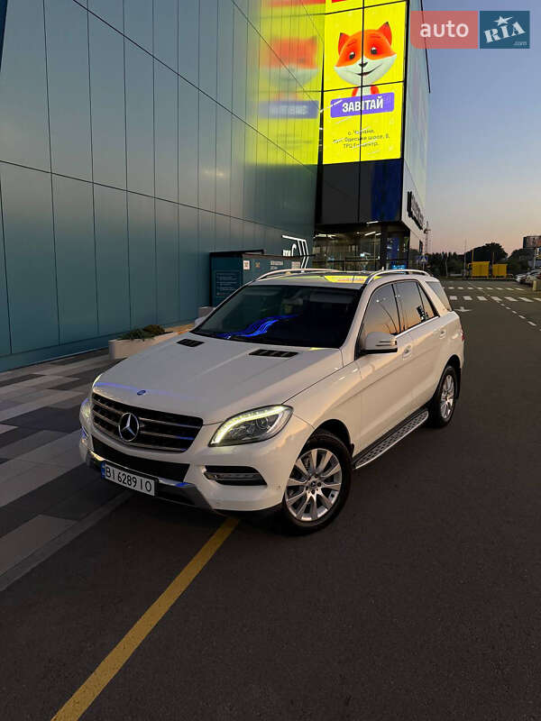 Mercedes-Benz M-Class 2012