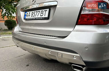 Внедорожник / Кроссовер Mercedes-Benz M-Class 2006 в 