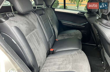 Внедорожник / Кроссовер Mercedes-Benz M-Class 2006 в 