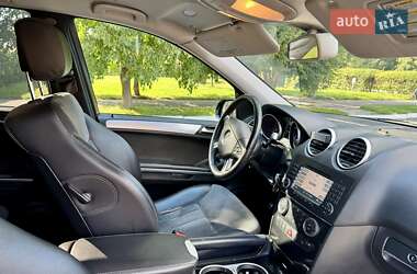 Внедорожник / Кроссовер Mercedes-Benz M-Class 2007 в 