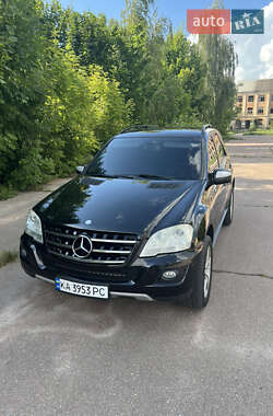 Внедорожник / Кроссовер Mercedes-Benz M-Class 2009 в 