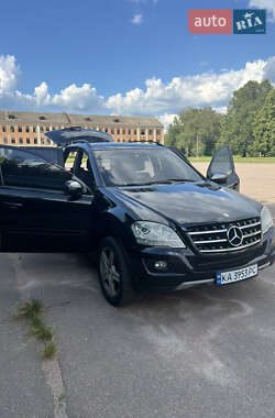 Внедорожник / Кроссовер Mercedes-Benz M-Class 2009 в 