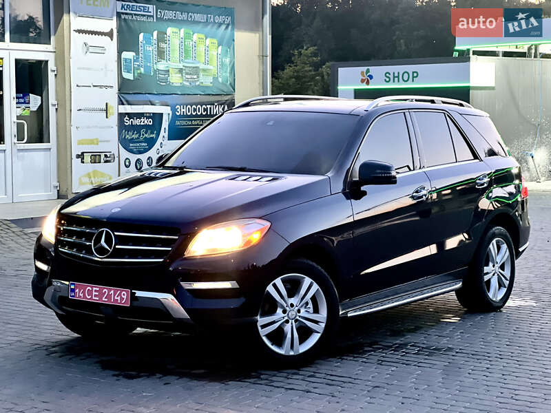 Позашляховик / Кросовер Mercedes-Benz M-Class 2014 в Самборі