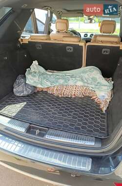 Внедорожник / Кроссовер Mercedes-Benz M-Class 2009 в 