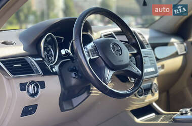 Внедорожник / Кроссовер Mercedes-Benz M-Class 2014 в 