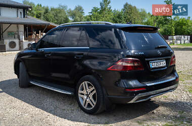 Внедорожник / Кроссовер Mercedes-Benz M-Class 2011 в 