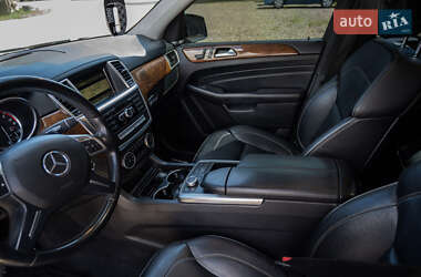 Внедорожник / Кроссовер Mercedes-Benz M-Class 2011 в 