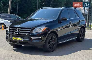 Внедорожник / Кроссовер Mercedes-Benz M-Class 2011 в 