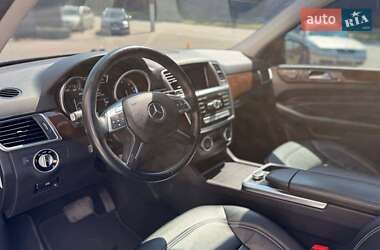 Внедорожник / Кроссовер Mercedes-Benz M-Class 2011 в 