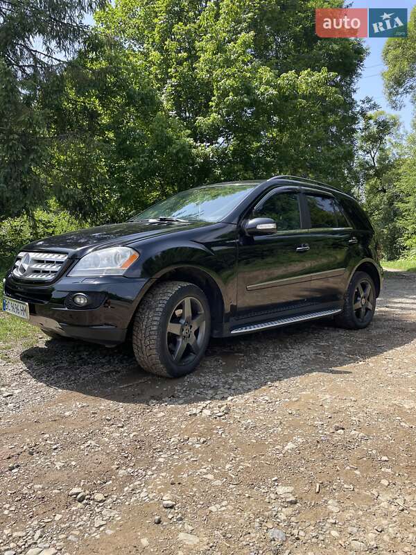 Позашляховик / Кросовер Mercedes-Benz M-Class 2008 в Славському