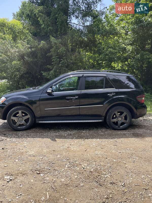 Позашляховик / Кросовер Mercedes-Benz M-Class 2008 в Славському