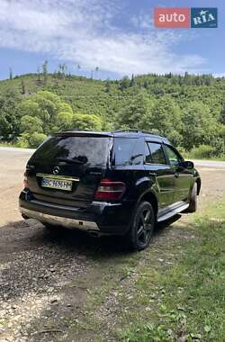 Внедорожник / Кроссовер Mercedes-Benz M-Class 2008 в 