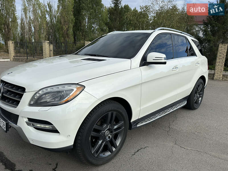 Внедорожник / Кроссовер Mercedes-Benz M-Class 2012 в Днепре