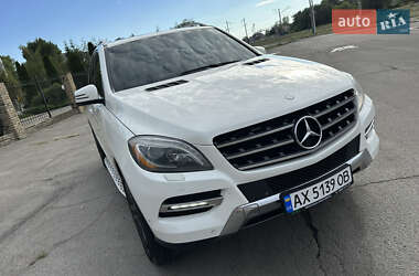 Внедорожник / Кроссовер Mercedes-Benz M-Class 2012 в 