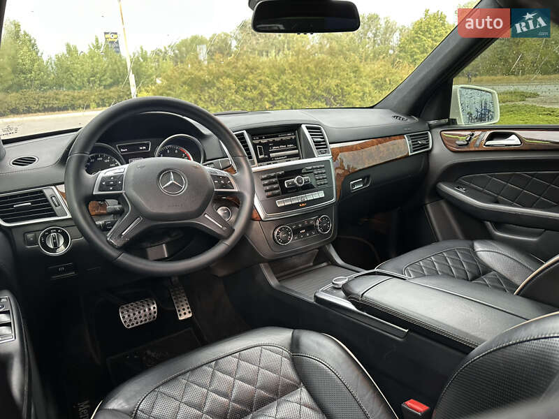 Внедорожник / Кроссовер Mercedes-Benz M-Class 2012 в Днепре