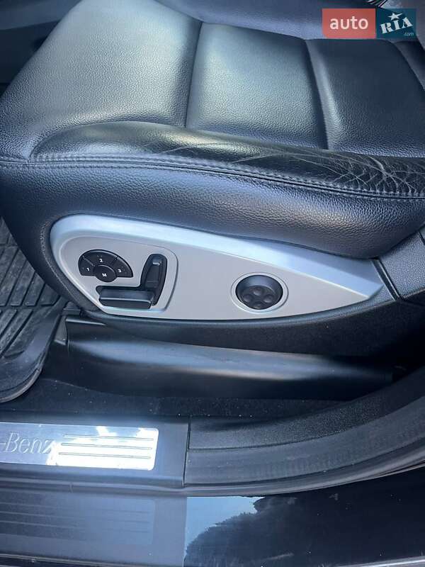 Позашляховик / Кросовер Mercedes-Benz M-Class 2011 в Бурштині