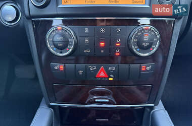 Внедорожник / Кроссовер Mercedes-Benz M-Class 2010 в 