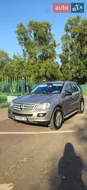 Позашляховик / Кросовер Mercedes-Benz M-Class 2007 в Черкасах