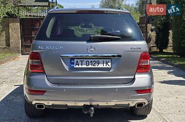 Внедорожник / Кроссовер Mercedes-Benz M-Class 2010 в 