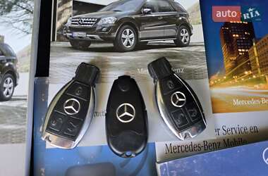 Внедорожник / Кроссовер Mercedes-Benz M-Class 2010 в 