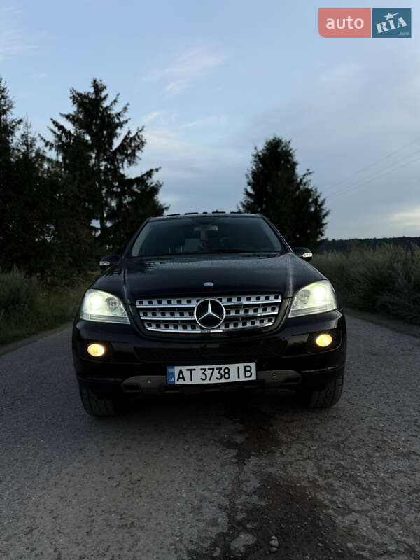 Mercedes-Benz M-Class 2006