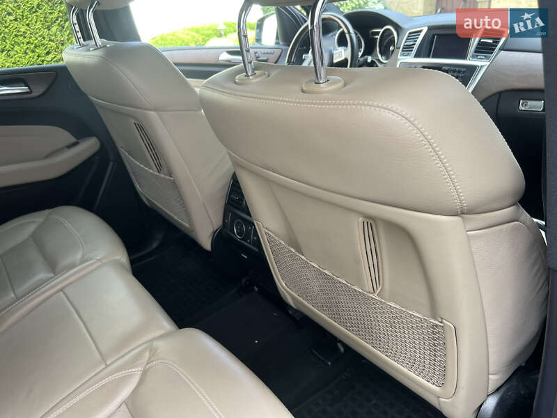 Внедорожник / Кроссовер Mercedes-Benz M-Class 2014 в Львове