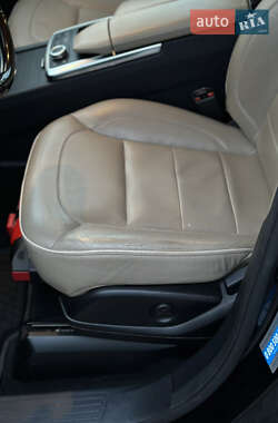 Внедорожник / Кроссовер Mercedes-Benz M-Class 2012 в 