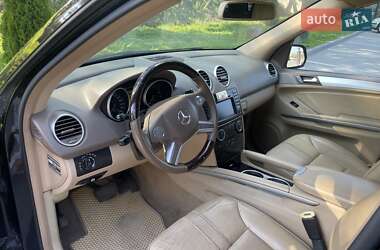 Внедорожник / Кроссовер Mercedes-Benz M-Class 2009 в 