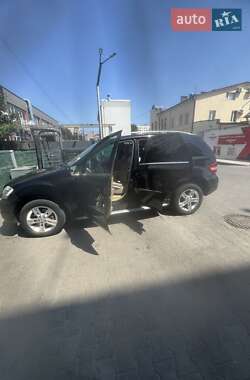 Внедорожник / Кроссовер Mercedes-Benz M-Class 2008 в Черновцах