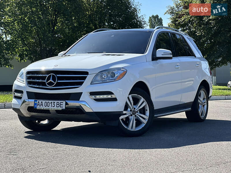 Внедорожник / Кроссовер Mercedes-Benz M-Class 2015 в 