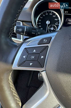 Внедорожник / Кроссовер Mercedes-Benz M-Class 2015 в 