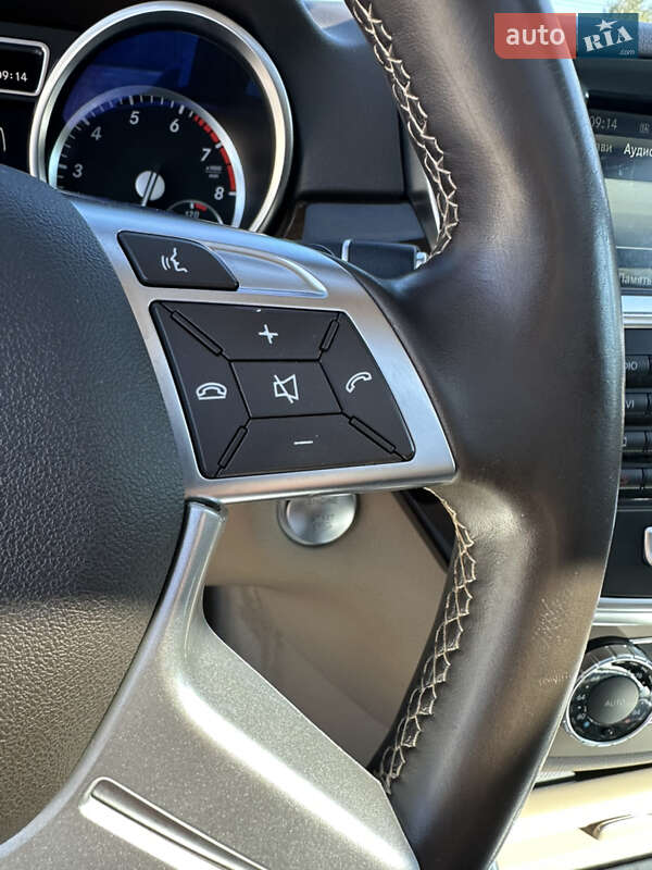 Позашляховик / Кросовер Mercedes-Benz M-Class 2015 в Києві