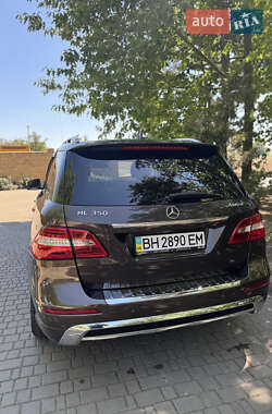 Внедорожник / Кроссовер Mercedes-Benz M-Class 2013 в 